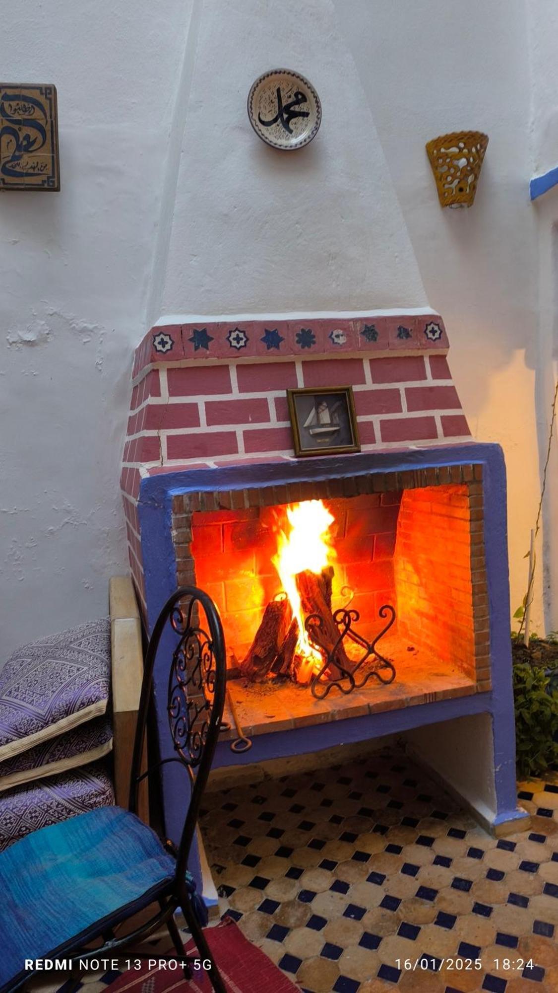 Riad Said Chaouen Чефчауен Екстериор снимка